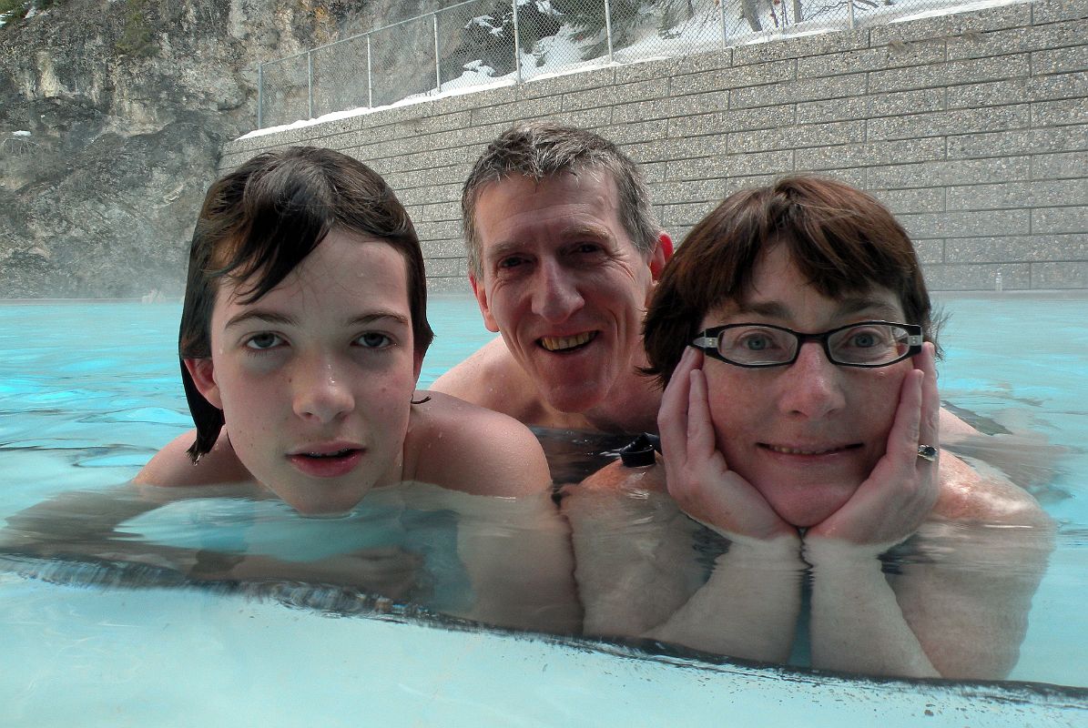 26 Peter Ryan, Jerome Ryan, Charlotte Ryan At Radium Hot Springs In Winter